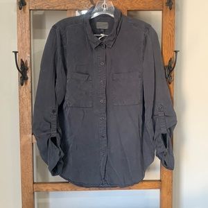 Universal thread women’s button down shirt in slate gray. Gently worn.